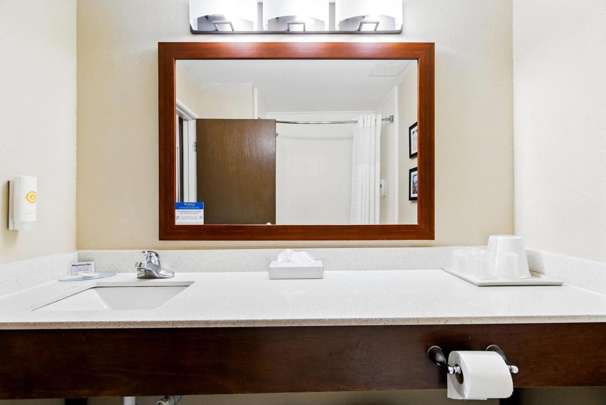 Comfort Inn South Tulsa - Woodland Hills Eksteriør billede
